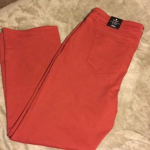 Size 18w straight leg stretch jean